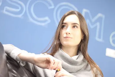 Физическим лицам